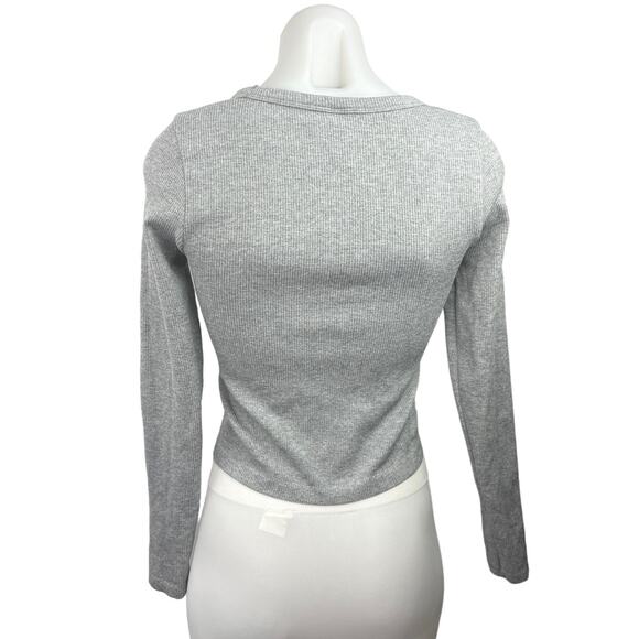 90 Degree by Reflex Women's Gray Scoop Neck Long Sleeve Pullover Tee Top Sz S - Picture 2 of 3